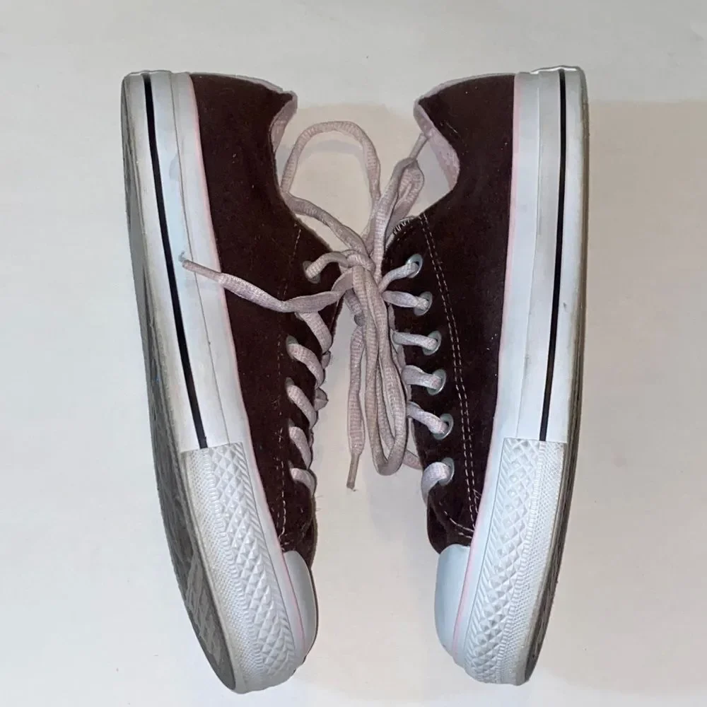 Converse All Star Velvet with Deep Brown Sole Unisex Men’s 6 Women’s 8 Size